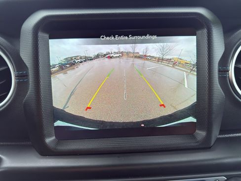 Used 2023 Jeep Wrangler Unlimited Rubicon 4xe w/ Safety Group image 30