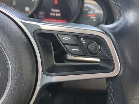 Used 2017 Porsche 911 Carrera image 21