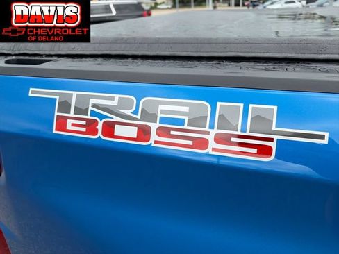 Used 2022 Chevrolet Silverado 1500 Custom Trail Boss w/ LPO, Dark Essentials Package AWD/4WD image 21