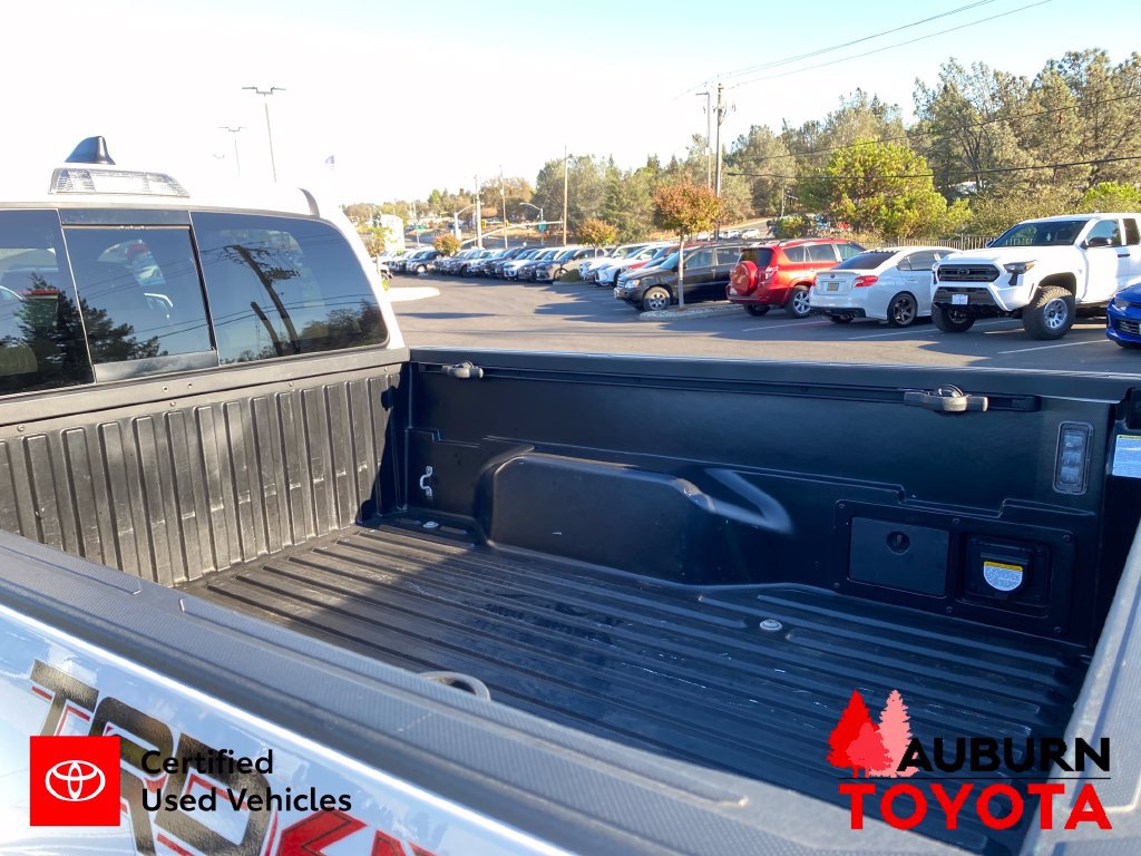 Certified 2023 Toyota Tacoma TRD Off-Road w/ Black Out Package (TMS) AWD/4WD image 20
