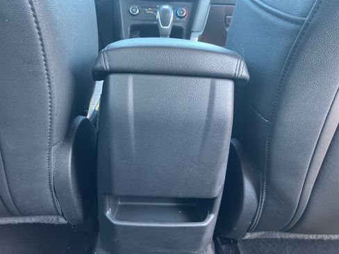 Used 2016 Ford Focus SE w/ Equipment Group 201A FWD image 33