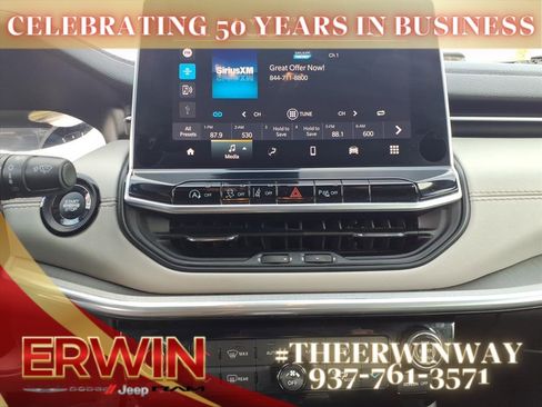 Certified 2024 Jeep Compass Limited image 21