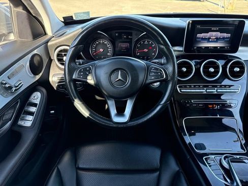 Used 2016 Mercedes-Benz C 300 4MATIC Sedan image 18