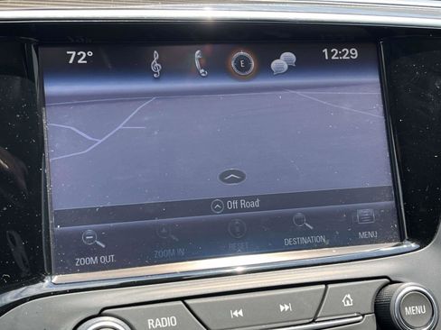 Used 2019 Buick Envision Essence FWD image 23