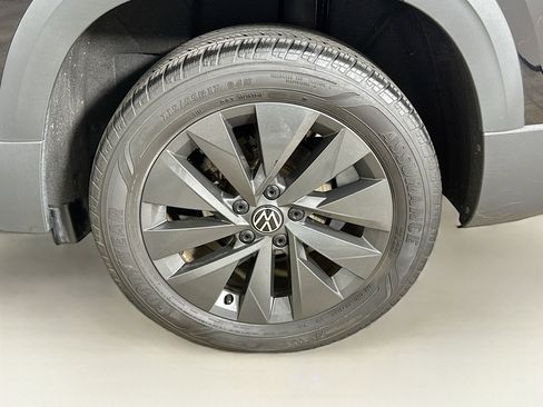 Used 2024 Volkswagen Taos S FWD image 11