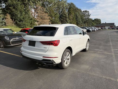 Used 2022 Audi Q3 2.0T Premium AWD/4WD image 7
