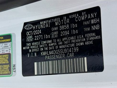 Used 2025 Hyundai Elantra Sport w/ Cargo Package FWD image 29
