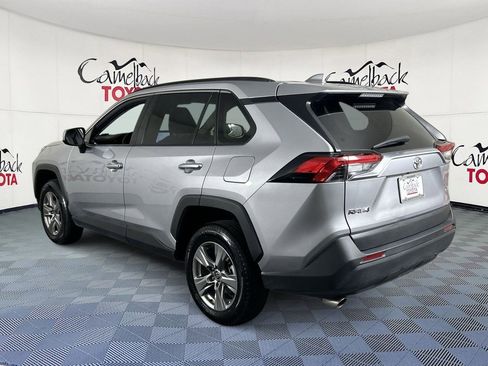 Used 2025 Toyota RAV4 XLE FWD image 6