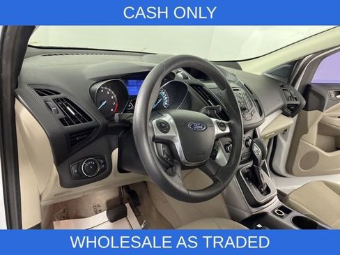 Used 2013 Ford Escape SE image 16