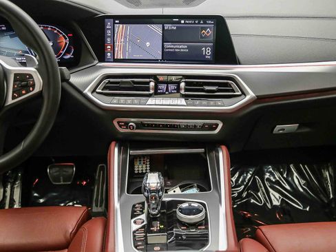 Used 2022 BMW X6 xDrive40i w/ M Sport Package AWD/4WD image 14