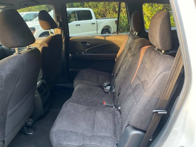 Used 2022 Honda Pilot Sport image 9