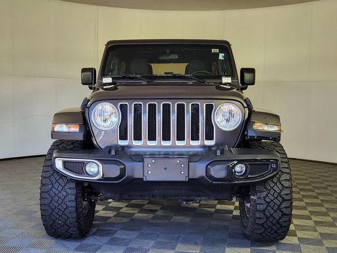 Used 2019 Jeep Wrangler Unlimited Sahara w/ Cold Weather Group AWD/4WD image 2