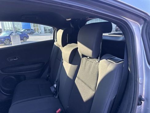 Used 2019 Honda HR-V Sport image 26