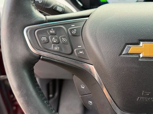 Used 2017 Chevrolet Bolt Premier w/ Driver Confidence II Package FWD image 14