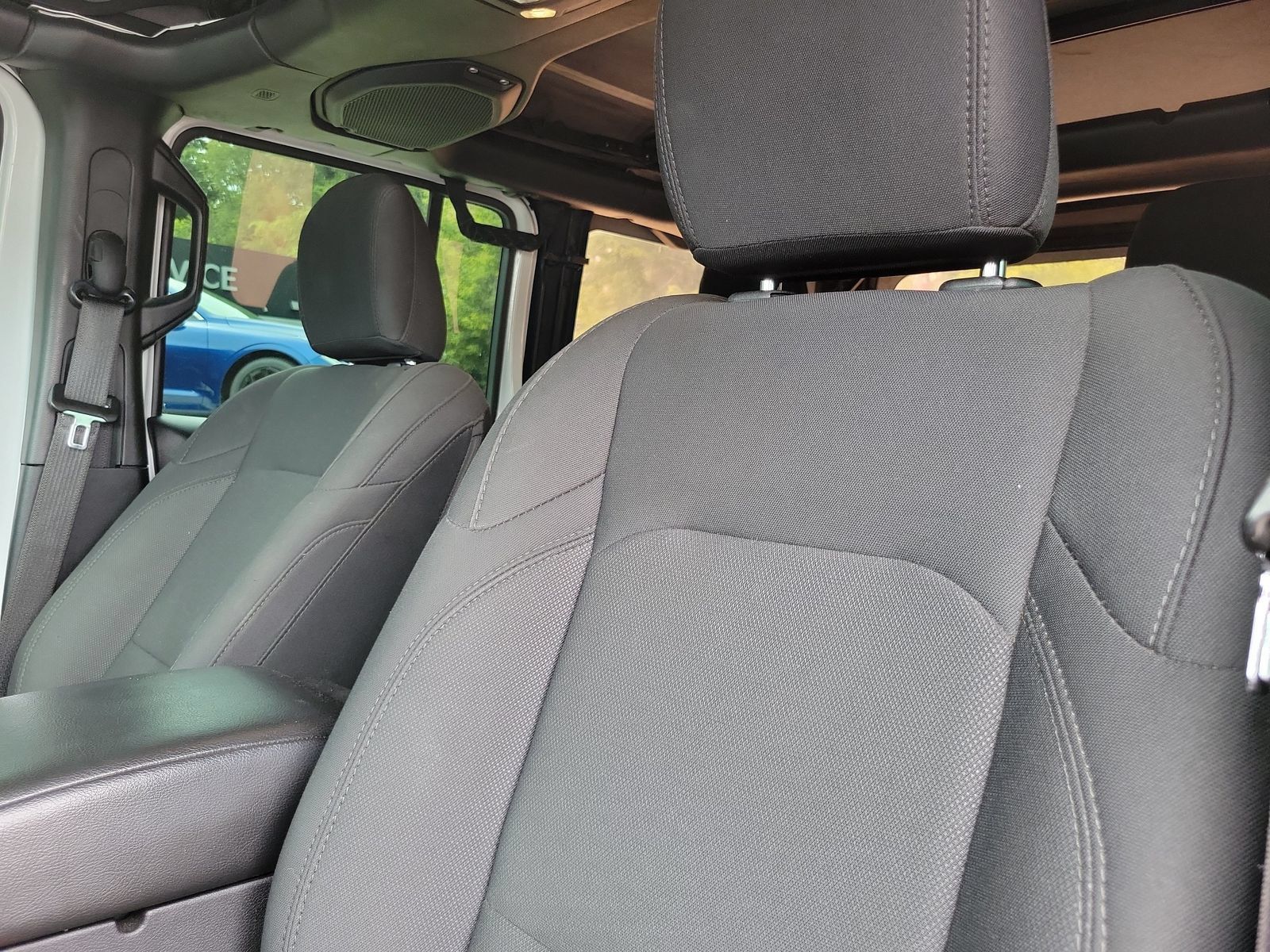 Used 2019 Jeep Wrangler Unlimited Sport AWD/4WD image 13
