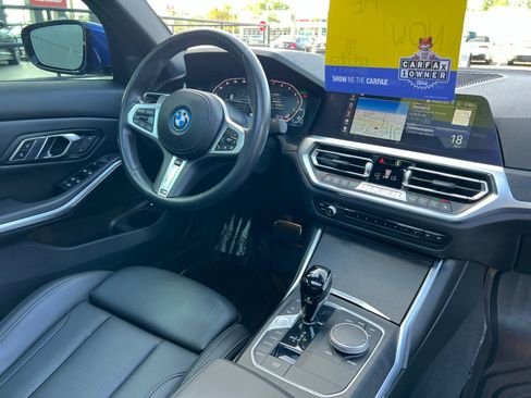 Used 2022 BMW 330e w/ M Sport Package RWD image 64