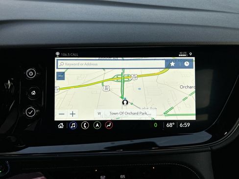 Used 2023 Buick Envision Avenir AWD/4WD image 18