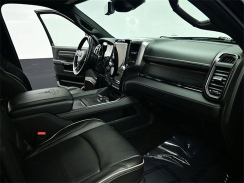 Used 2022 RAM 3500 Limited w/ Max Tow Package image 36