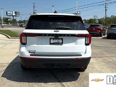 Used 2025 Ford Explorer Active RWD image 27