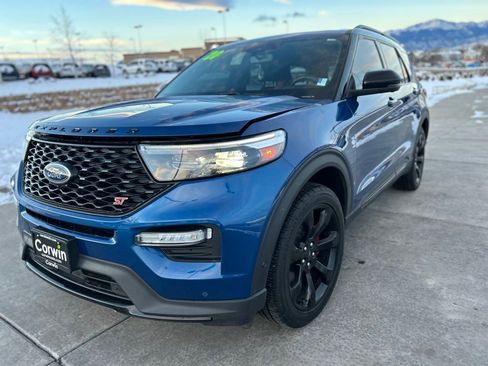 Used 2020 Ford Explorer ST w/ ST Street Pack image 3