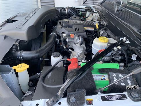 Used 2022 RAM 3500 4x4 Crew Cab DRW image 16
