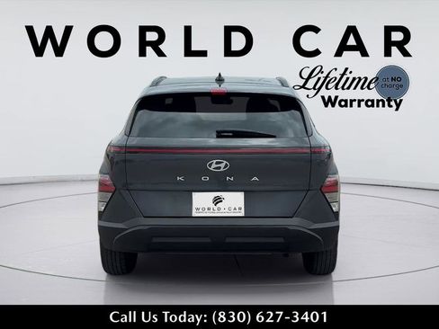 Used 2024 Hyundai Kona SEL FWD image 6