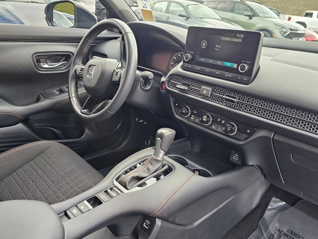 Used 2023 Honda HR-V Sport image 33