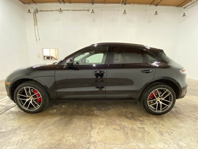 Used 2024 Porsche Macan S AWD/4WD image 2