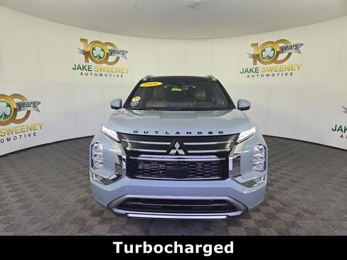 New 2026 Mitsubishi Outlander SEL image 2