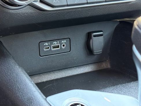 Used 2025 Nissan Altima 2.5 SV FWD image 22