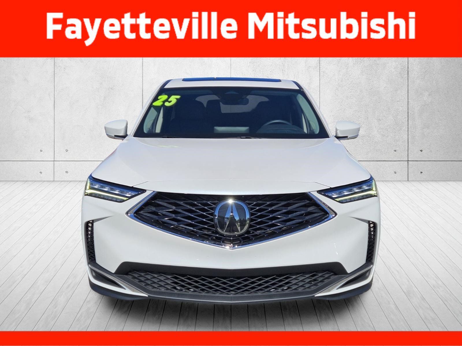 Used 2025 Acura MDX FWD image 2