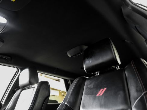 Used 2021 Dodge Durango R/T w/ Blacktop Package RWD image 32
