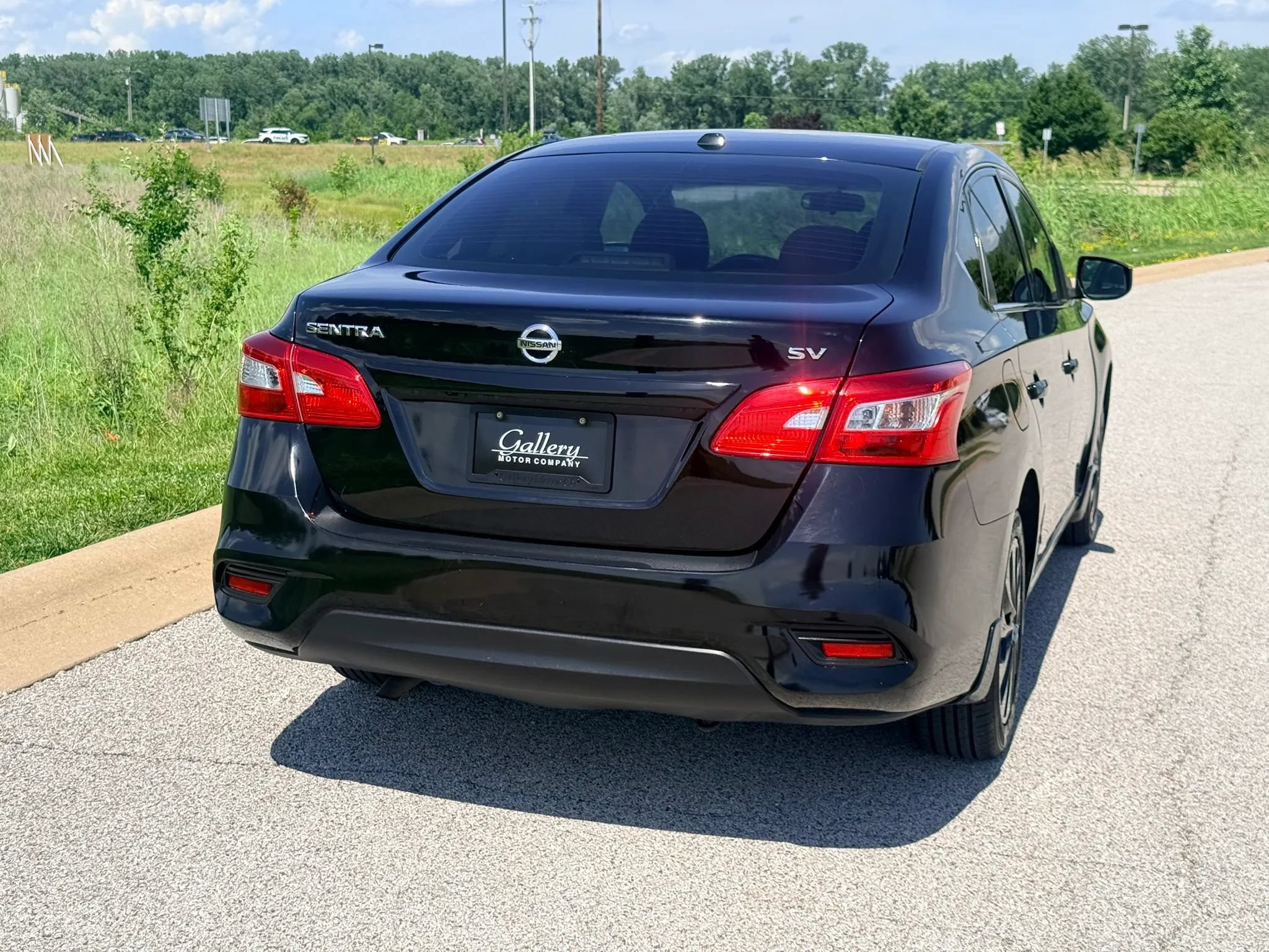 Used 2019 Nissan Sentra SV FWD image 36
