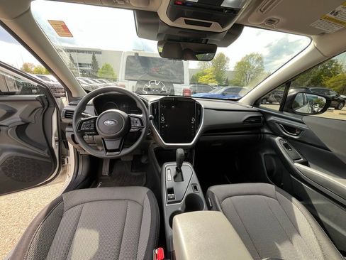 Used 2024 Subaru Crosstrek 2.0i Premium AWD/4WD image 7