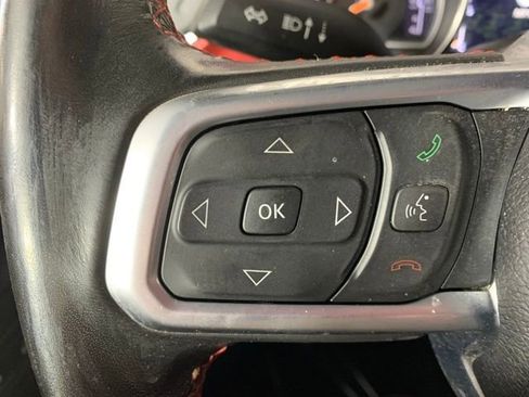 Used 2023 Jeep Gladiator Rubicon w/ Cold Weather Group AWD/4WD image 19