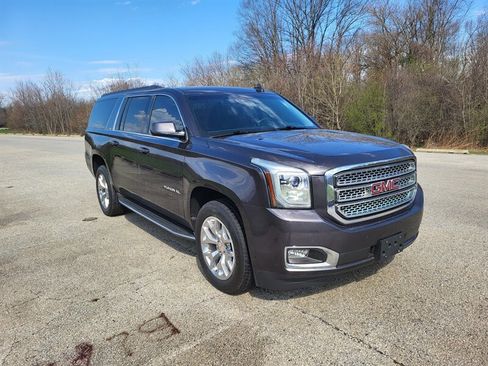 Used 2015 GMC Yukon XL SLT AWD/4WD image 5