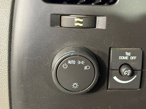 Used 2013 Chevrolet Silverado 1500 W/T image 22