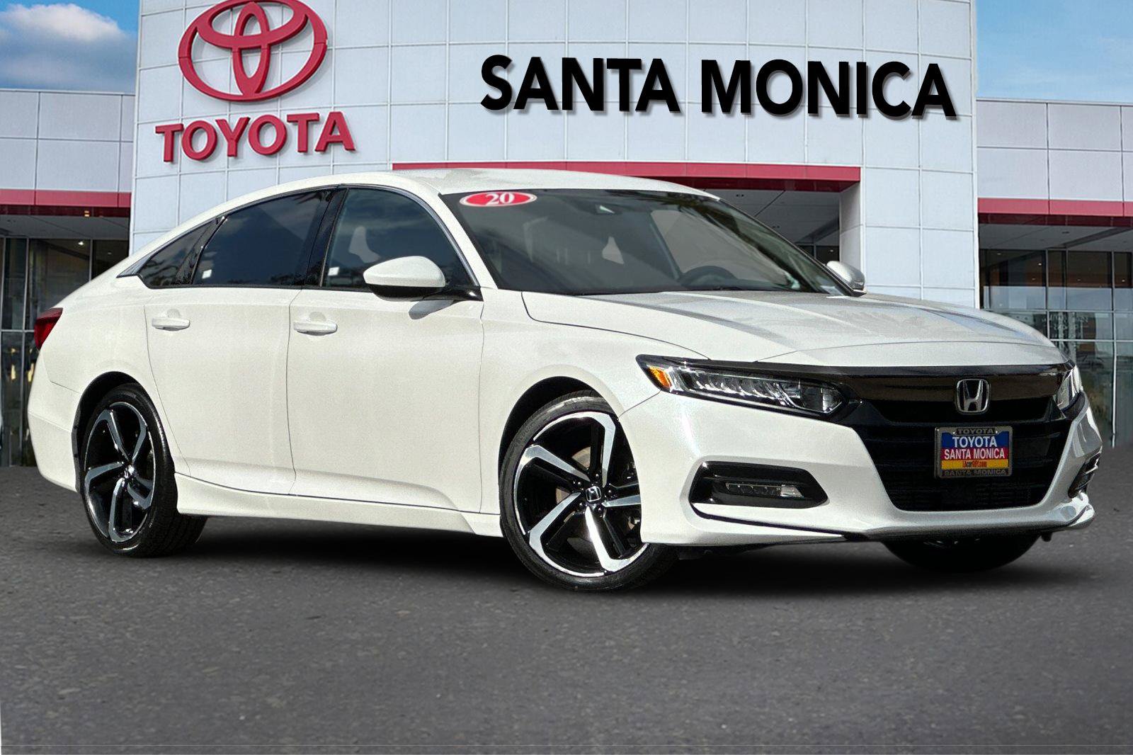 Used 2020 Honda Accord Sport image 2