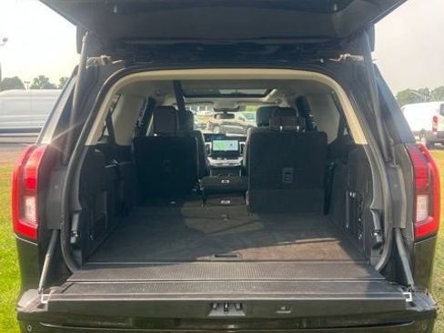 Used 2025 Ford Expedition Max Active AWD/4WD image 12