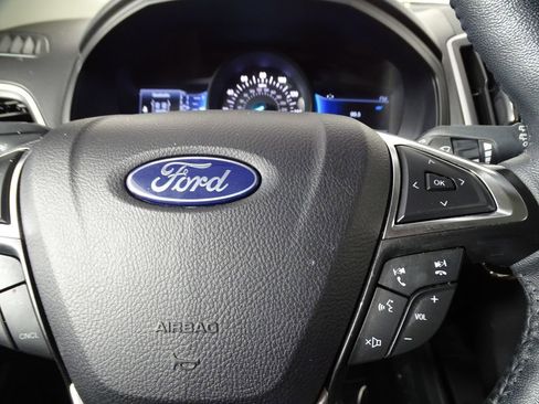 Used 2024 Ford Edge SEL image 25