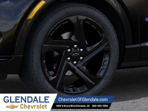 New 2026 Chevrolet Equinox EV RS w/ LPO, All-Weather Mat Package FWD image 9