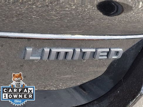 Used 2022 Jeep Grand Cherokee L Limited w/ Luxury Tech Group II image 31