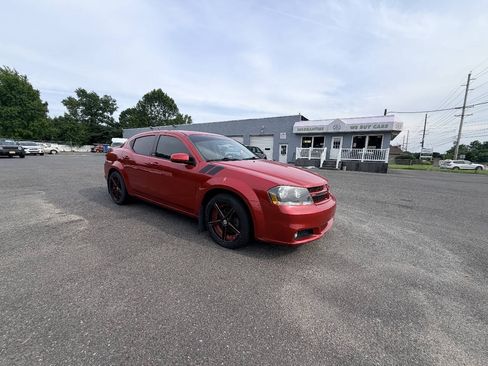 Used 2014 Dodge Avenger R/T w/ Sun/Sound Group FWD image 17