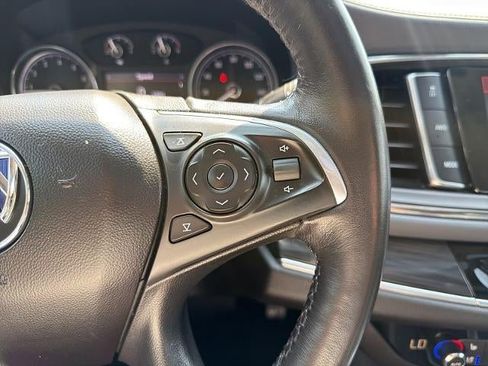 Used 2021 Buick Enclave Premium w/ Sun and Sites Package AWD/4WD image 40