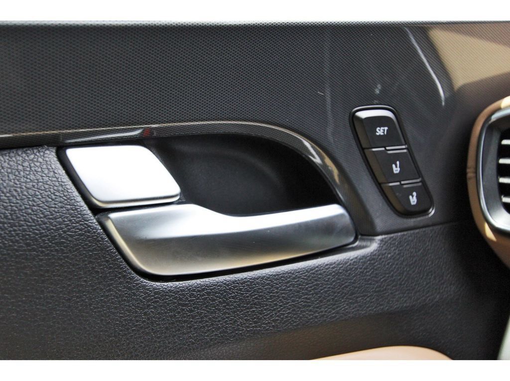 Used 2023 Hyundai Santa Fe Calligraphy FWD image 21