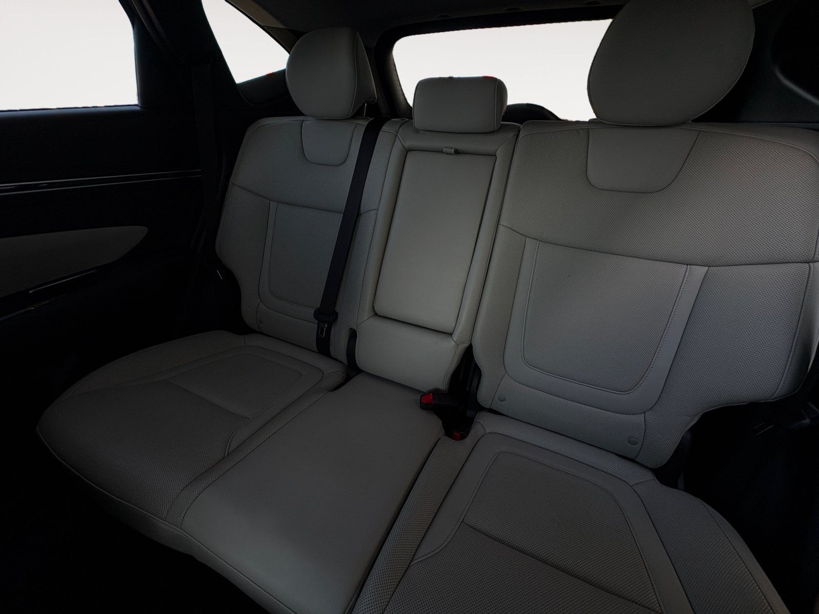 Used 2023 Hyundai Tucson Limited FWD image 24
