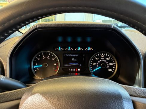 Used 2018 Ford F150 XLT w/ Equipment Group 302A Luxury image 19