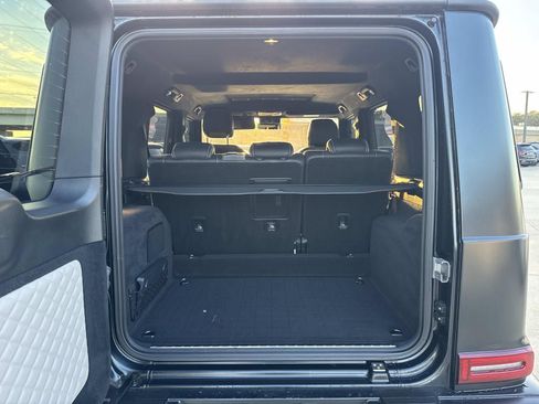 Used 2023 Mercedes-Benz G 550 G 550 image 8