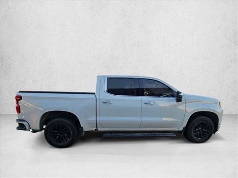 Used 2019 Chevrolet Silverado 1500 LTZ w/ LTZ Convenience Package image 3