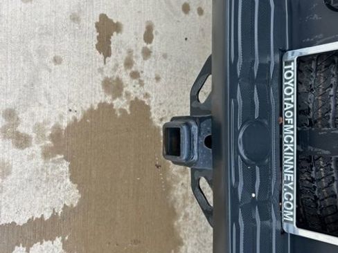 Used 2018 Toyota Tundra SR5 image 11